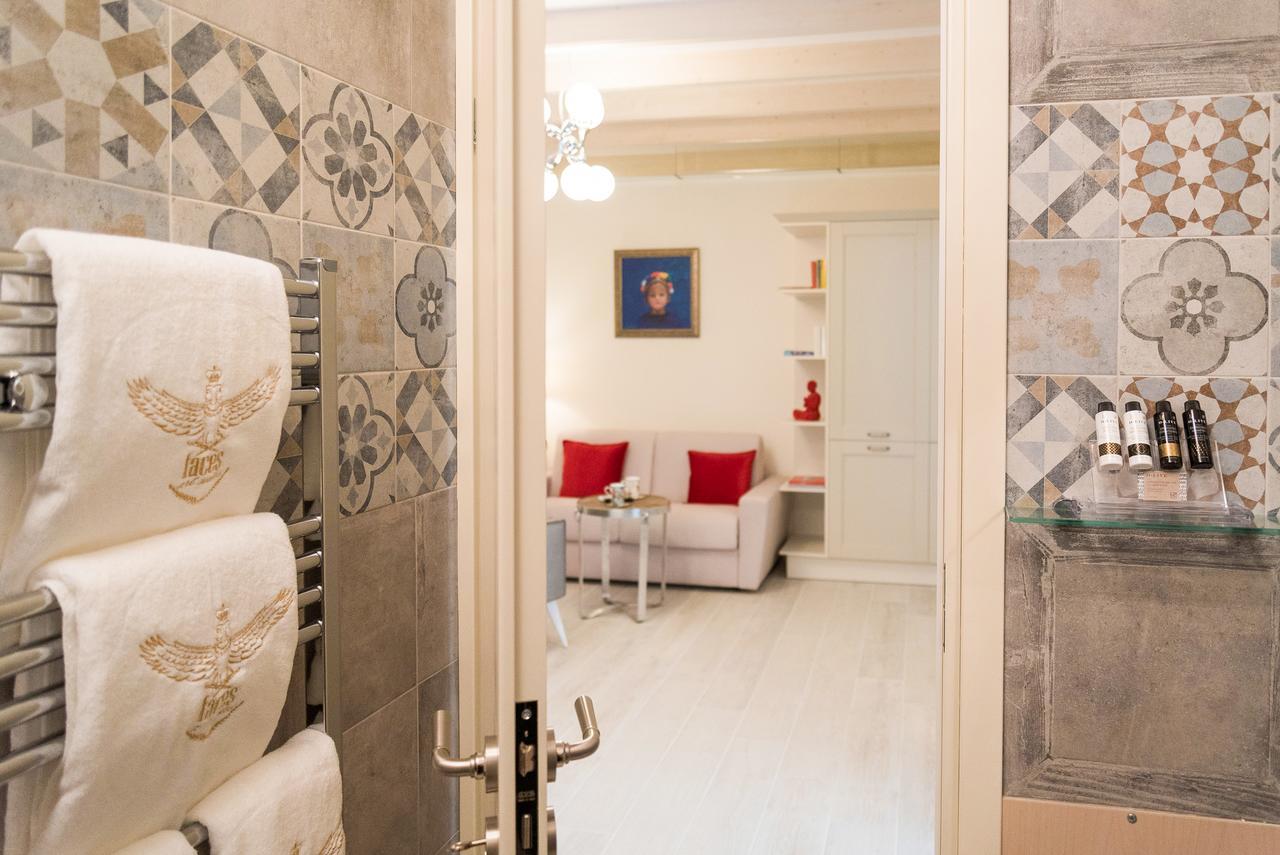 Faces Art Aparthotel 4*